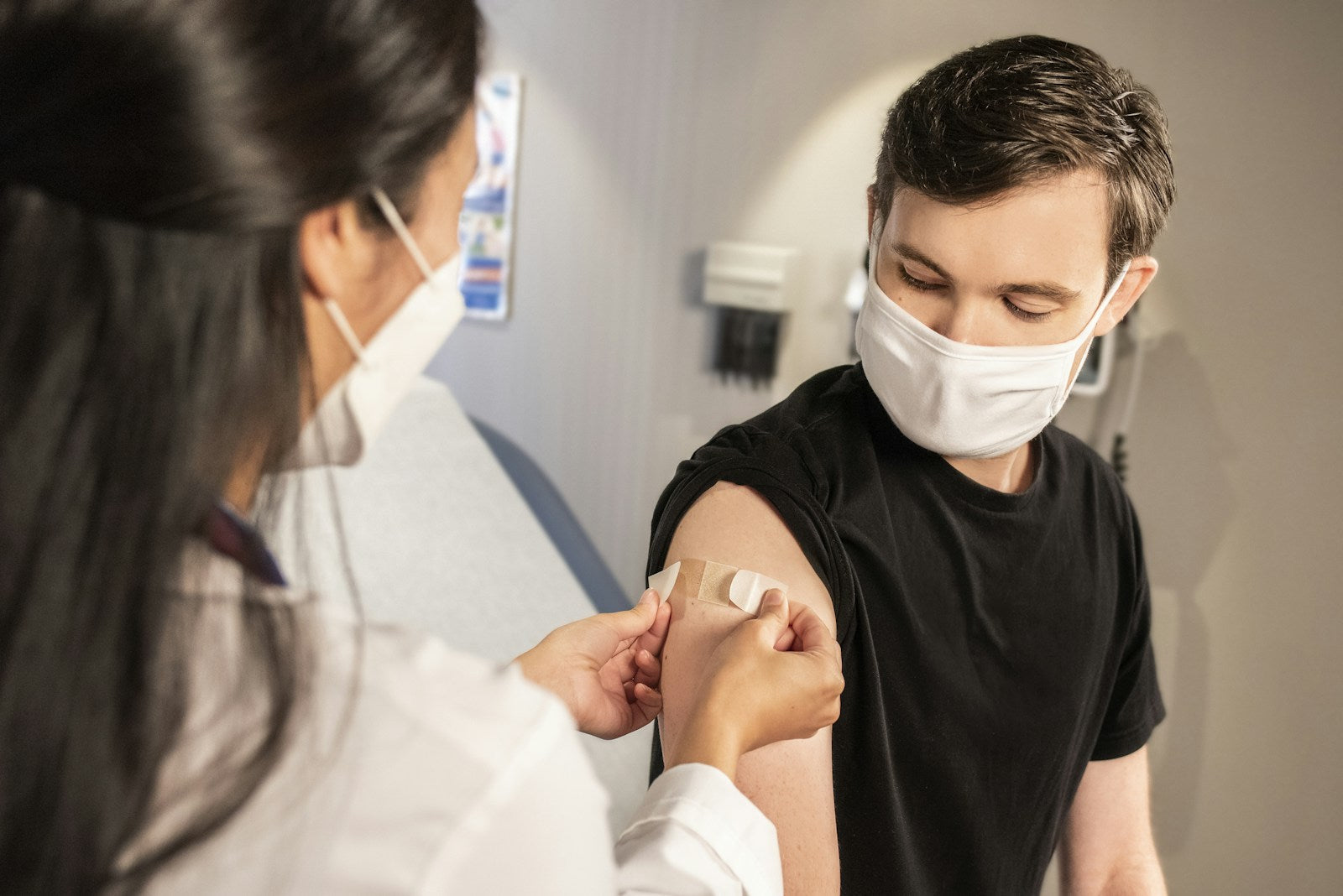 Vial and syringe — Tirzepatide dosage guide